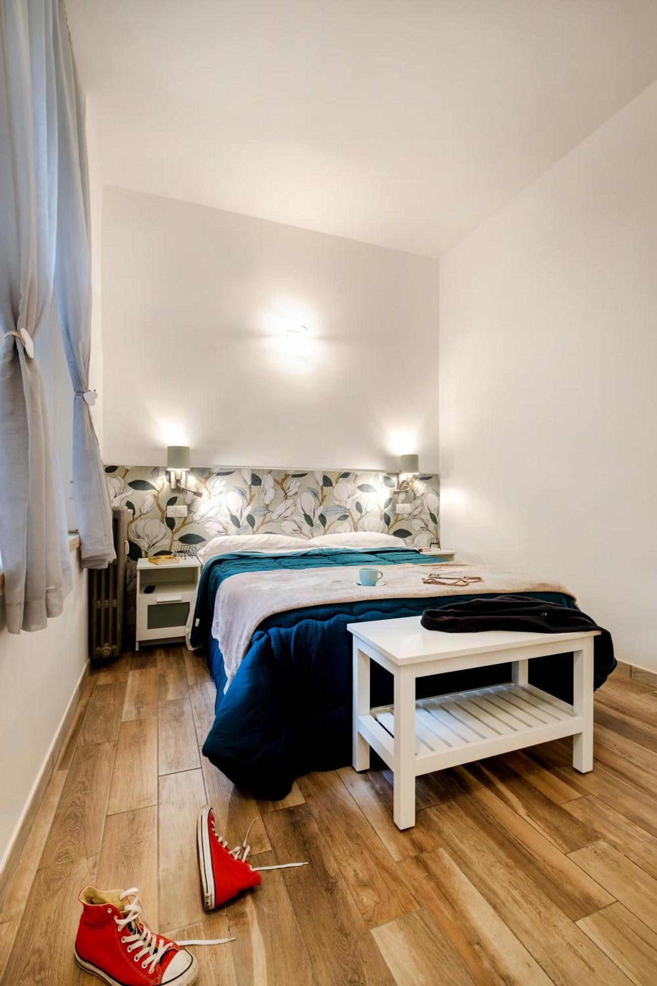 Vatican36 Guest House Рим Экстерьер фото