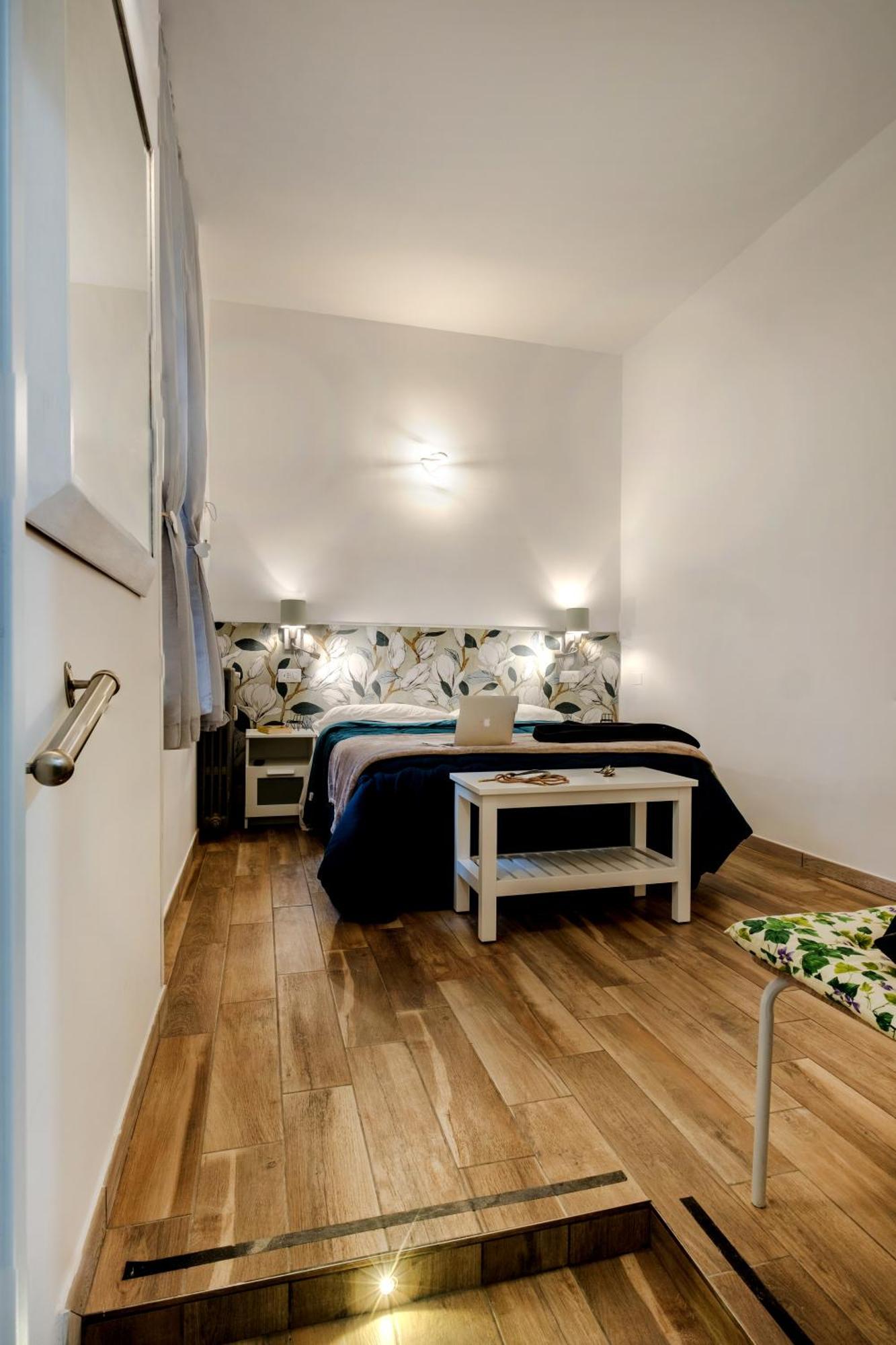 Vatican36 Guest House Рим Экстерьер фото